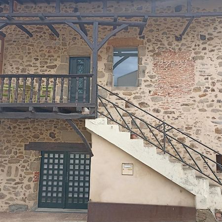 Hotel Le Coustalou Livinhac-le-Haut Zewnętrze zdjęcie