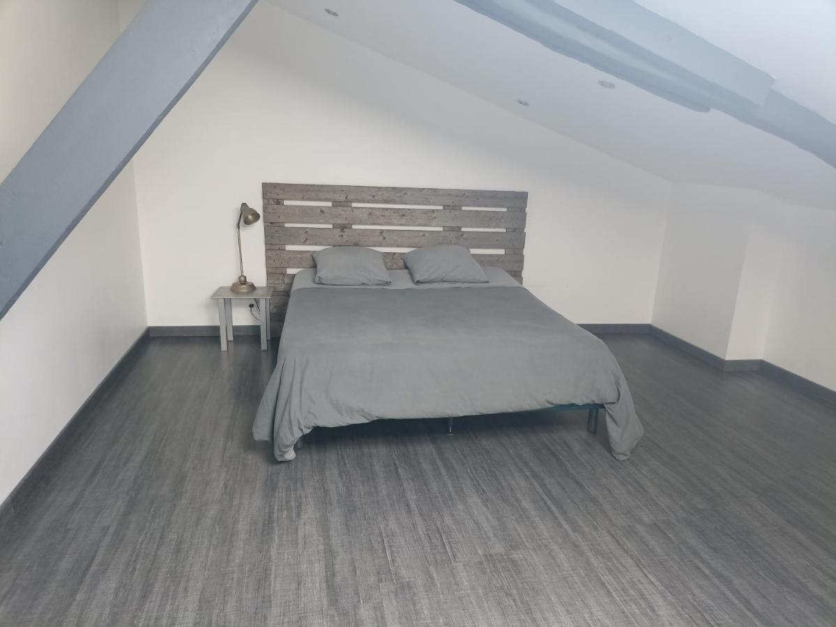 Hotel Le Coustalou Livinhac-le-Haut Zewnętrze zdjęcie